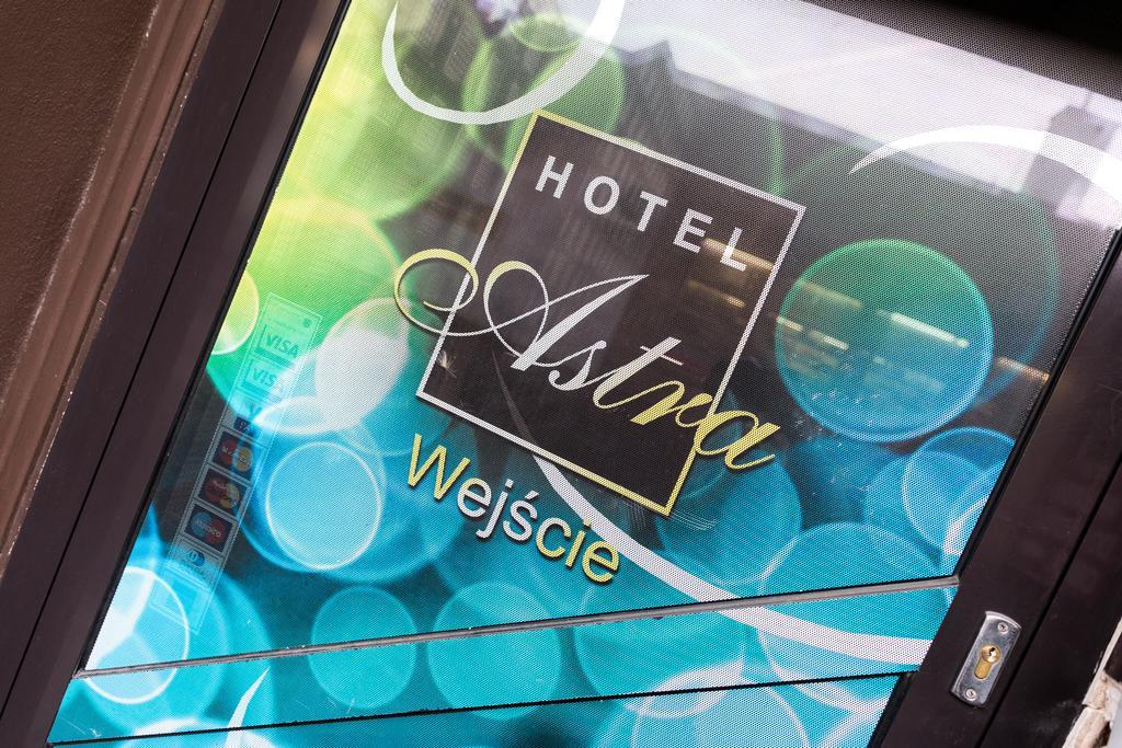 בארטוסיצה Hotel Astra מראה חיצוני תמונה